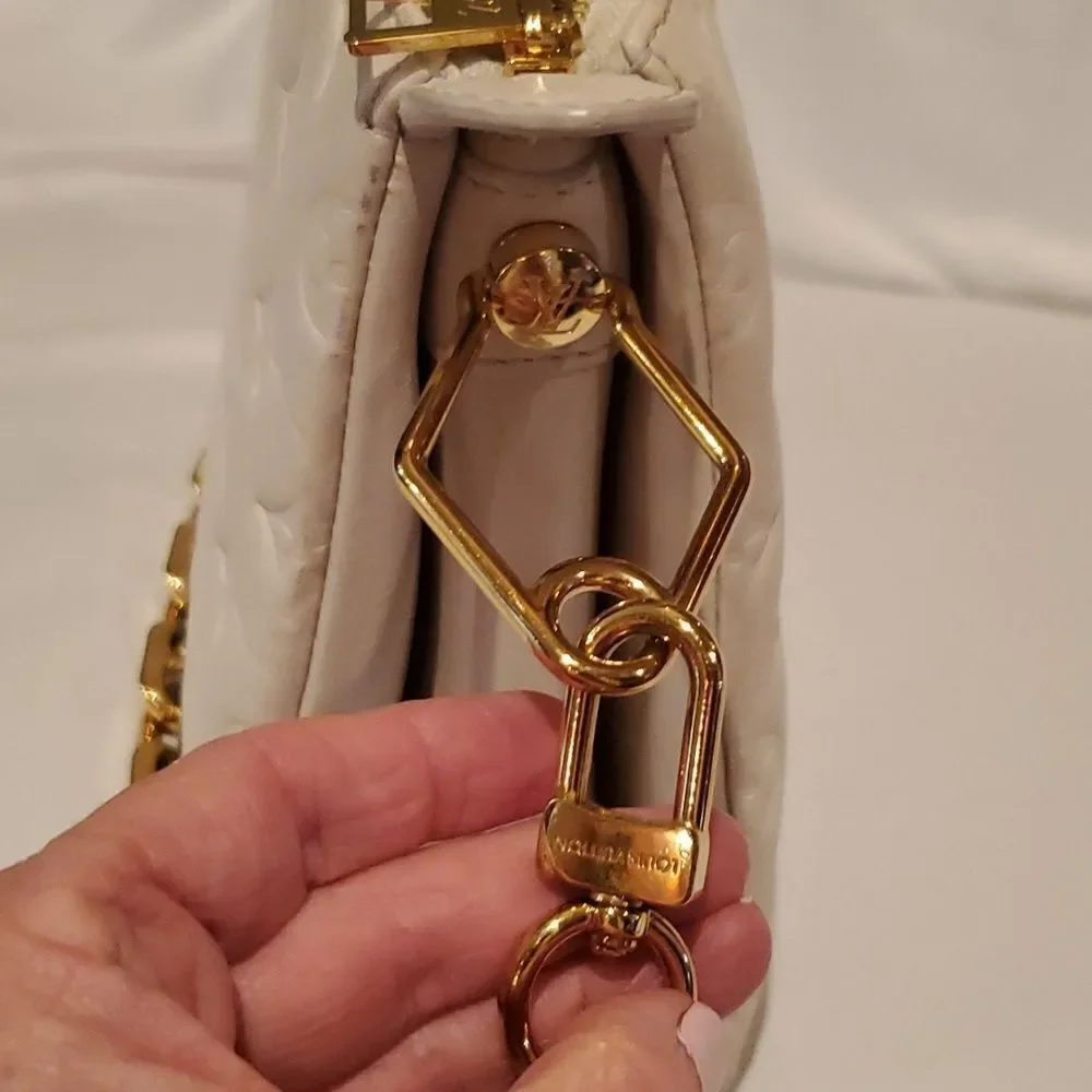 Authentic LOUIS VUITTON COUSSIN PM-Cream! - Picture 9 of 17